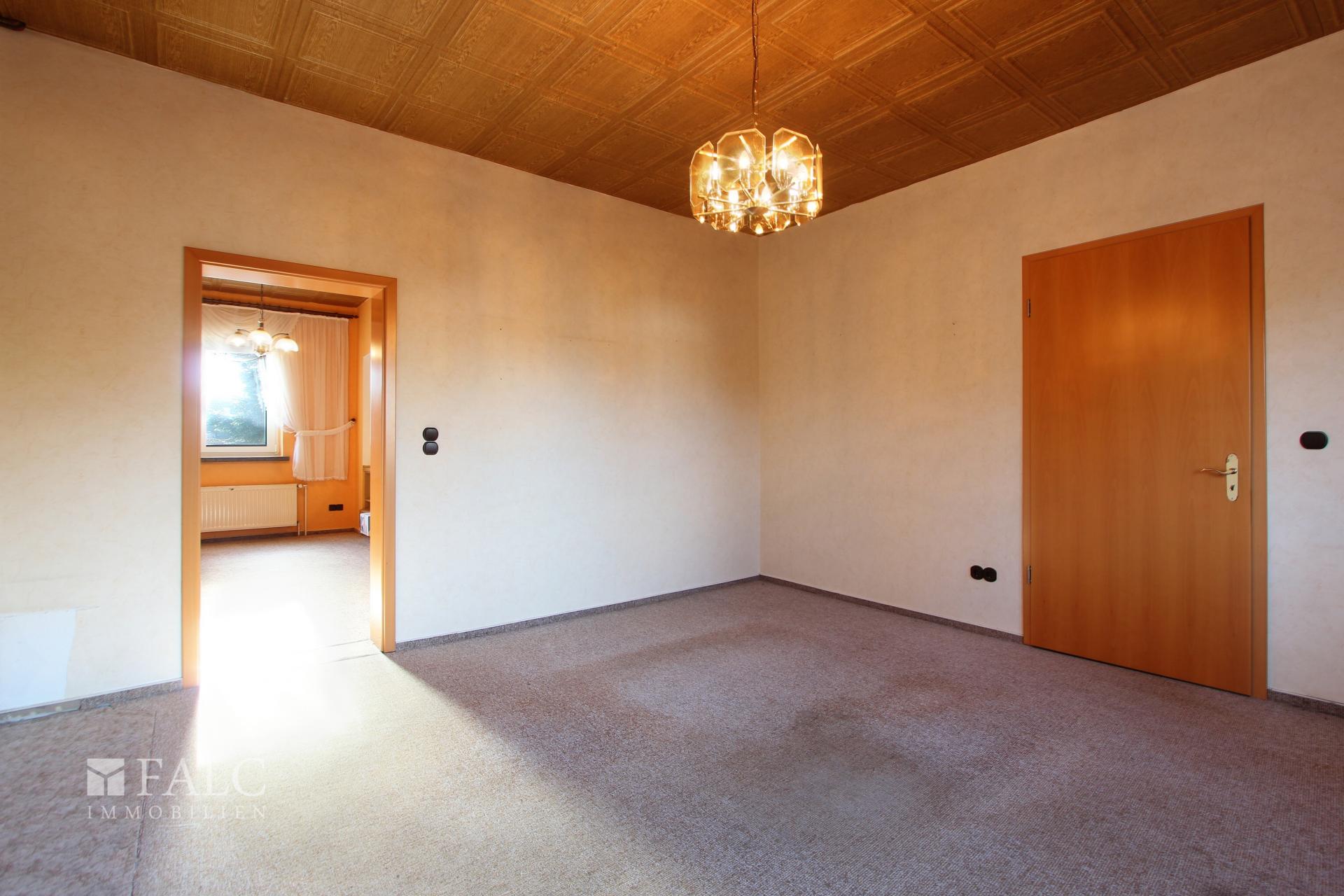 Wohnzimmer im EG